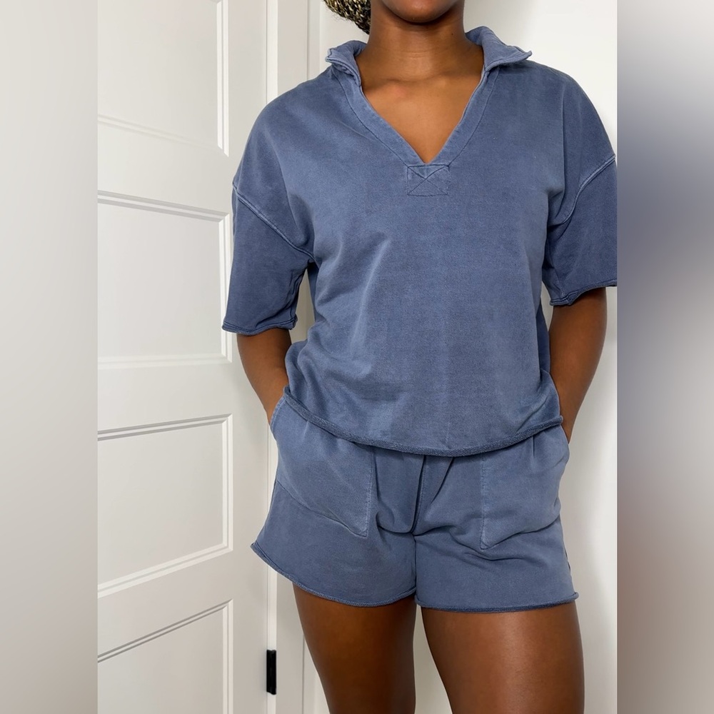 Universal Threads Blue Shorts Set